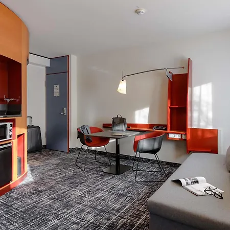 Novotel Suites Muenchen Parkstadt Schwabing-3
